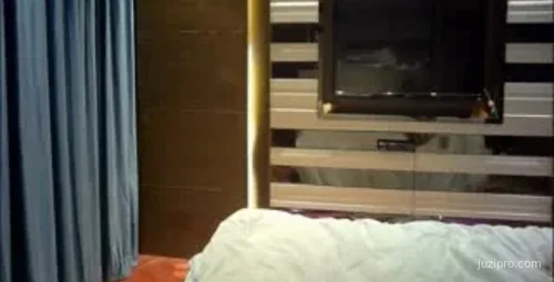 性感公寓外约女郎调情实录