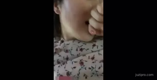 丰满学生妹节奏波动销魂