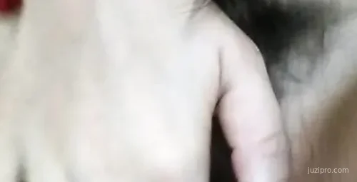 探索年轻学生的借贷特点