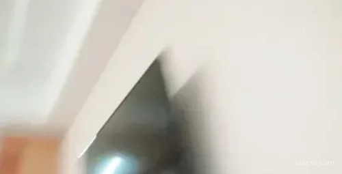 伪装文艺青年约学生妹开房