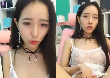 高颜值美女主播贝贝深夜浴室洗澡 身材苗条声音很嗲诱人自摸 很是诱惑喜欢不要错过!-截图1