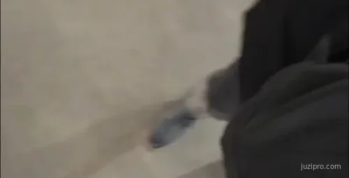 车内激情遥控内裤体验