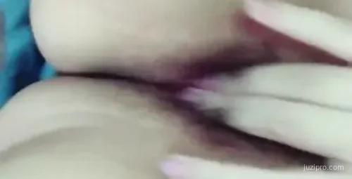 镜前诱惑美乳美穴性感演绎