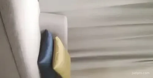 小宝怒骂小萝莉两分钟未完成