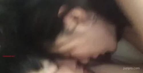 高颜值美女和男友日常自拍分享