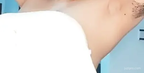 范冰冰脸网红女神模特展示情趣装