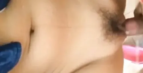 长腿少妇与情人自拍激情时刻