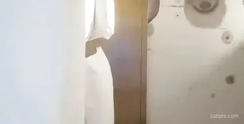 小宝寻花高颜值白裤大长腿妹子互动