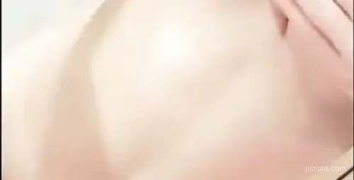 艺术院校99年美女私密自拍