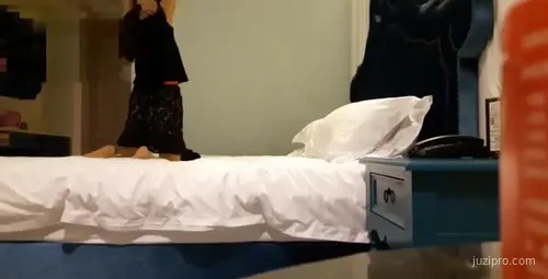 男宾馆约人妻遭拒仍坚持行为