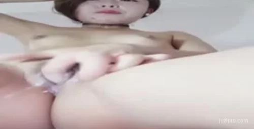 美少妇私密视角自渎 流出大量私密液体