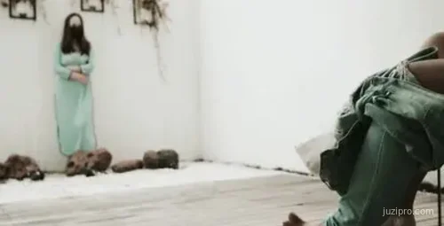 互搞性器玩弄啪啪,古风旗袍身材丰腴大波妹子,肉感十足各种肏