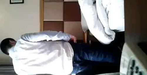 东北高校女神级美女宾馆谈话揭秘