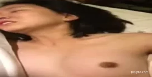 男友以高速和女友亲密互动让她尖叫