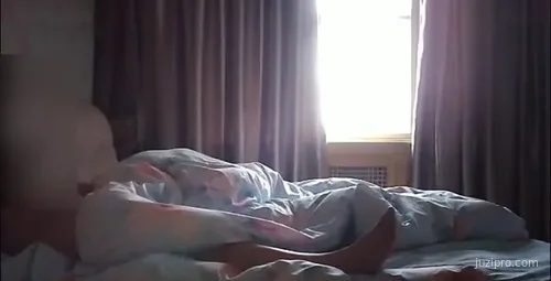 大神约实习妹子遭侵犯720P影像