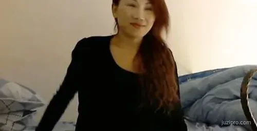 男子花费不少约见超市老板娘