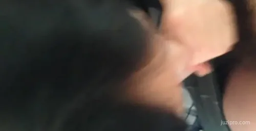 云盘分享：会玩的美女与男友互动