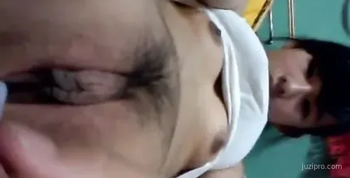 年轻女性性感自拍合集