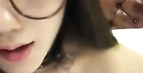 人气美女主播 [魔仙] 极致魅力分享