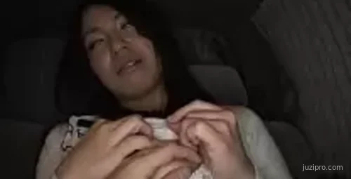 杂志采访实录：街头采访美女真木丽子