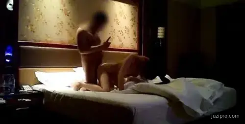 夯先生新作揭示网红微整内幕