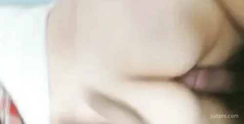 约炮白白嫩嫩身材不错小家碧玉型的妹纸