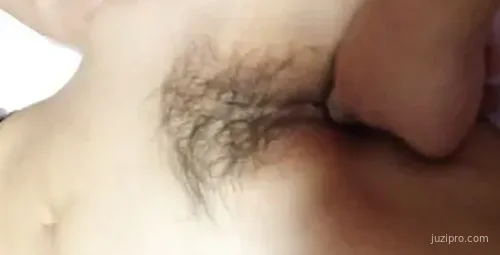 真实系列-夜店认识的美女不省人事