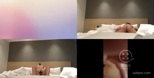 眼镜男与热恋女友共享私密时光