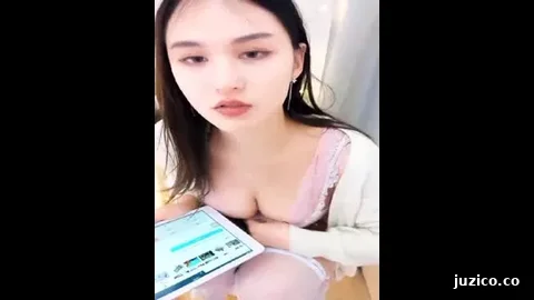大奶主播陪你自摸聊天02