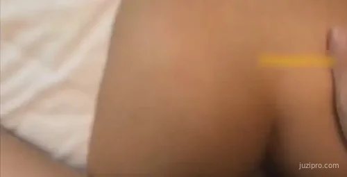 用奇妙神器安慰失恋白棉袜女性