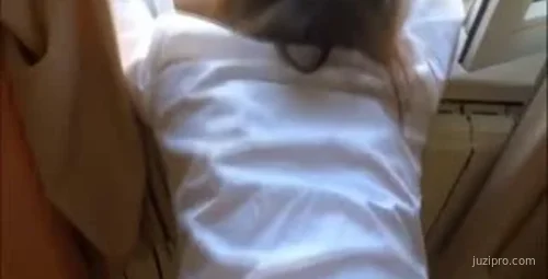 撩妹神器聊天软件吸引寂寞女白领