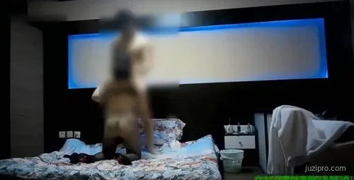 C仔系列童颜巨乳明日香