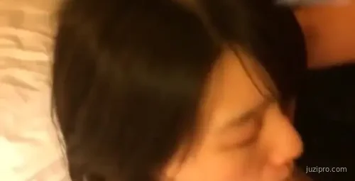 疑似美军与自卫队女兵互动视频