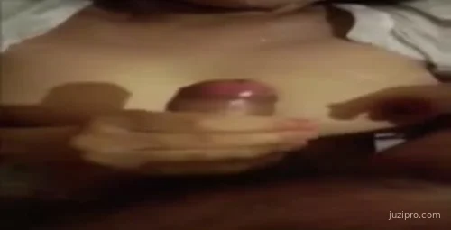 女友表现乖巧，接受我的全部