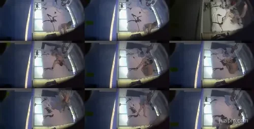 大学生假期情侣肚兜开房玩乐-截图2