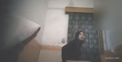 出租屋与高颜值美女互动体验