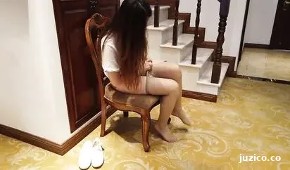 极品身材空姐生活碎片性爱私拍，迷醉玩弄漂亮美乳bbb