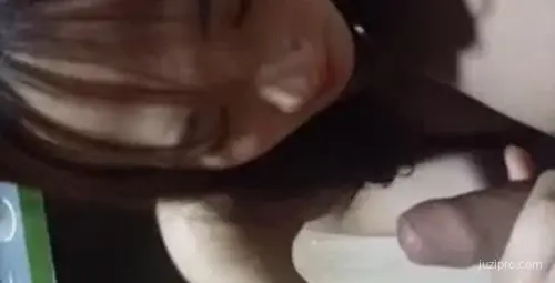 经过一年训练 清纯妹子成为音乐天后