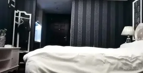 10.23源码高清录制长发姑娘酒店约拍