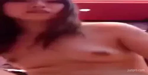 情侣自拍视频曝光-截图2