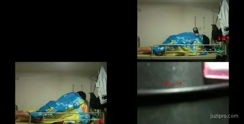 高校宿舍门事件：同学带女友回宿舍被调侃