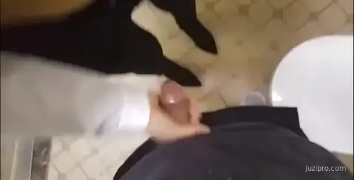 盛世大厦职员洗手间紧急通话