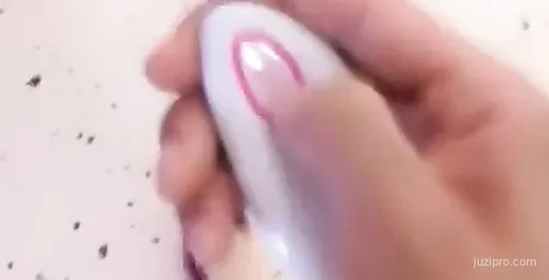 江苏主播商场直播震动跳蛋挑战