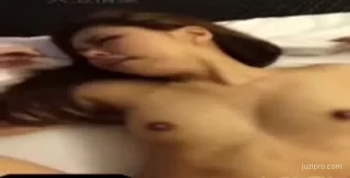 台湾本地妹妹清新亮丽