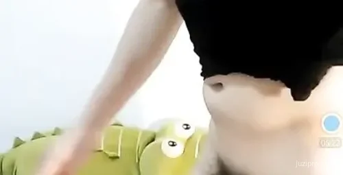 情侣回馈礼物刺激对白