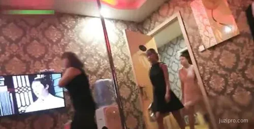 国际水疗会所900元美女服务体验