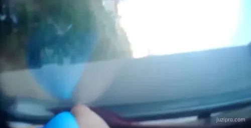 网红蓝美媛飘窗前自拍视频