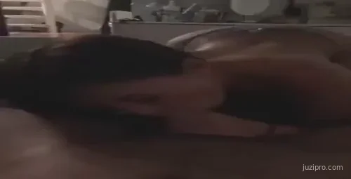 港女高超技巧视频流出-截图2